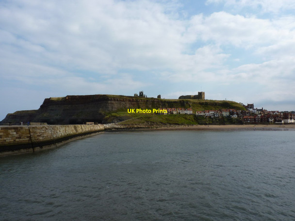Photo 6"x4" Lower Harbour from the outer wall Whitby\/NZ8910 c2011