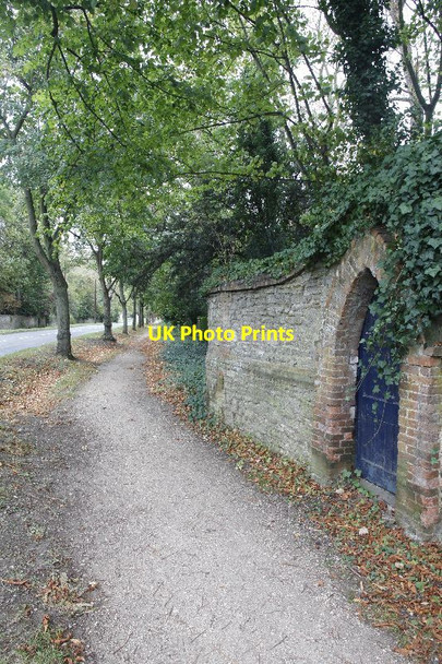 Photo 6"x4" Path by the gate Culham c2011
