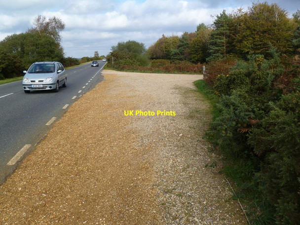 Photo 6"x4" Markway, lay-by Bisterne Close c2011