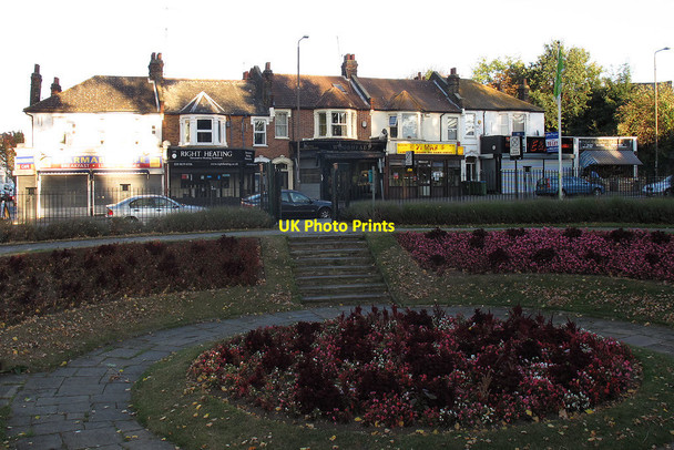 Photo 6"x4" Eltham shops (1) Eltham c2011