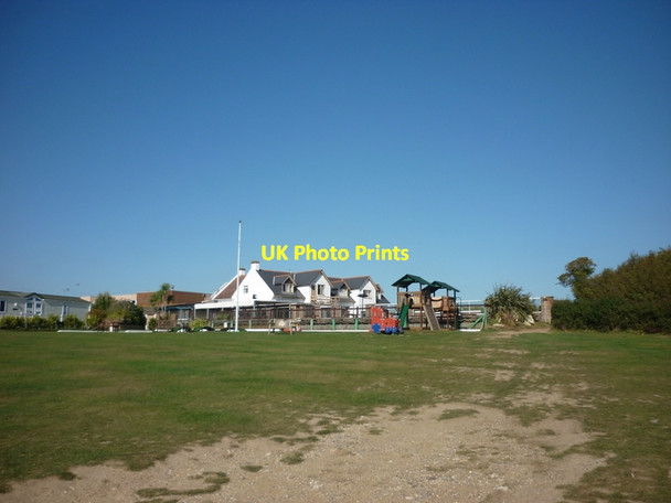 Photo 6"x4" An holiday park at Whitecliff Bay Hillway c2011
