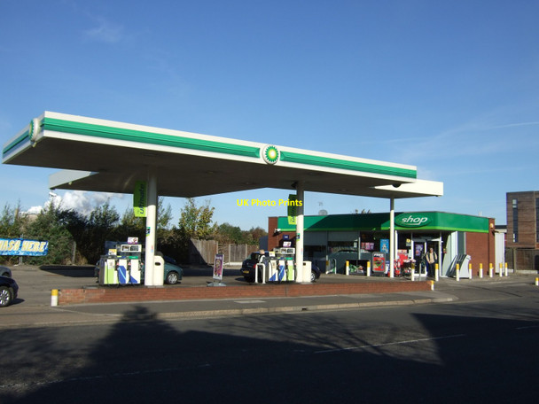 Photo 6"x4" Service station on the B6166 Newark-on-Trent c2011