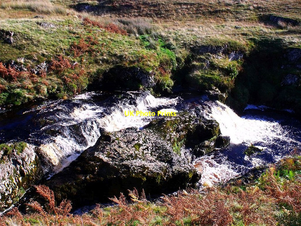 Photo 6"x4" Endrick Water [4] Cringate c2011