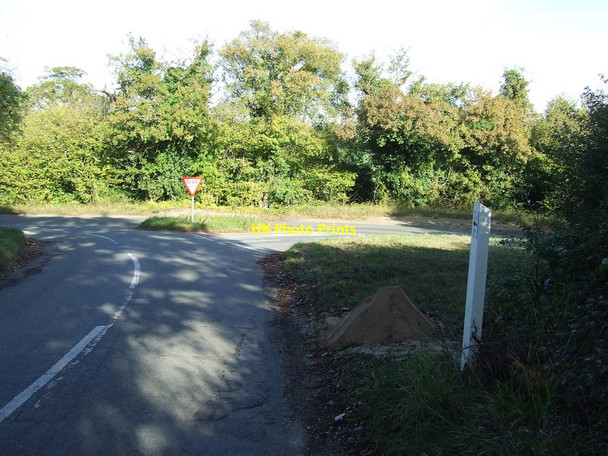 Photo 6"x4" Bottom Of The Hill Chilton Street c2011
