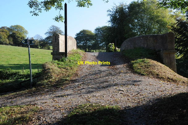 Photo 6"x4" Canal bridge Winsley\/ST7960 c2011