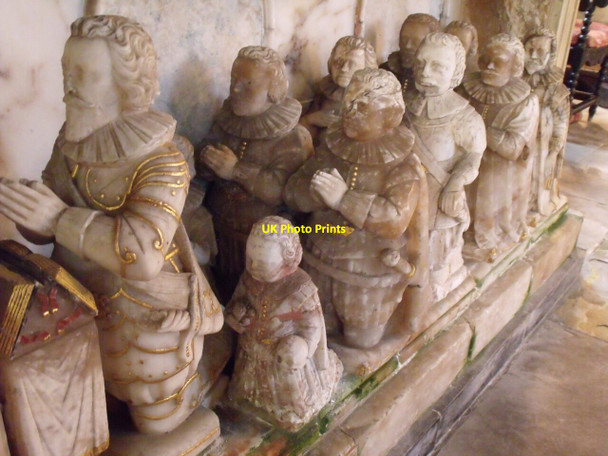 Photo 6"x4" Sir William Pelham and his sons, Memorial, Brocklesby Church Brocklesby c2011