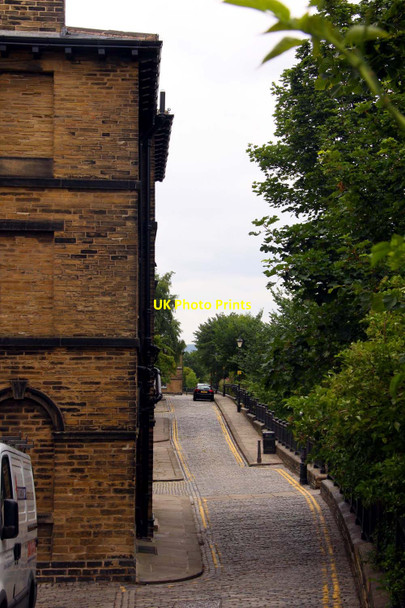 Photo 6"x4" Albert Terrace by the railway Shipley\/SE1437 c2011