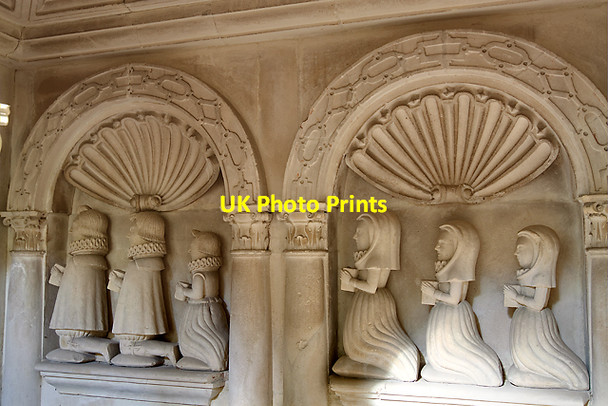 Photo 6"x4" Tomb-monument of John Topp - St John the Baptist church, Stockton (detail - 2) Stockton\/ST9838 c2011