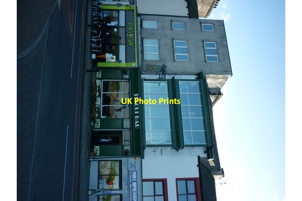 Photo 6"x4" The Tivoli Bar on Marine Road Central Morecambe c2011