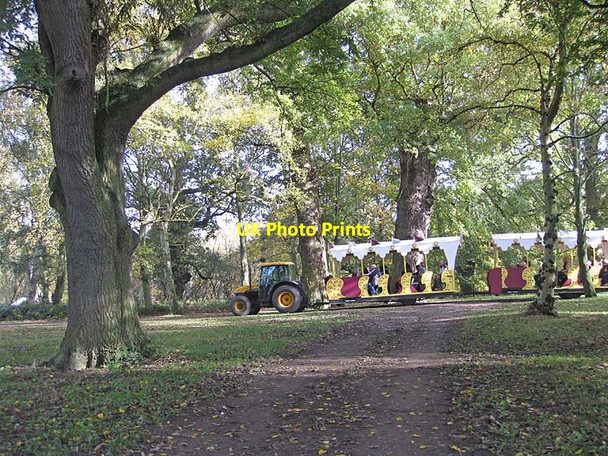 Photo 6"x4" The Kelly Train, Castle Howard Coneysthorpe c2011