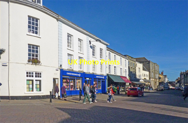 Photo 6"x4" The High Street Shaftesbury c2011