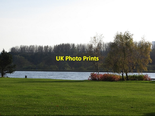 Photo 6"x4" Loch, Strathclyde Country Park Bellshill\/NS7259 c2011