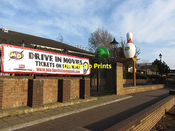 Photo 6"x4" Entrance, M & D's Bellshill\/NS7259 c2011