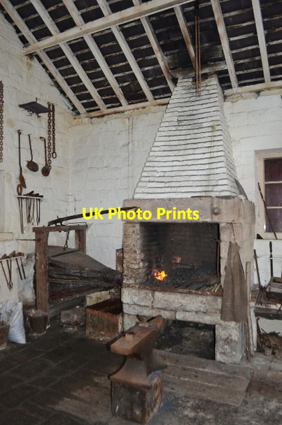Photo 6"x4" High Peak Workshops Longway Bank\/SK3154 c2011