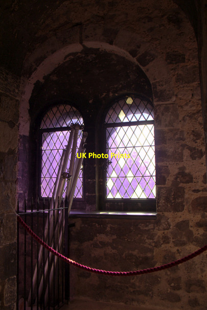 Photo 6"x4" Mauve Window in the White Tower, Tower of London London c2011