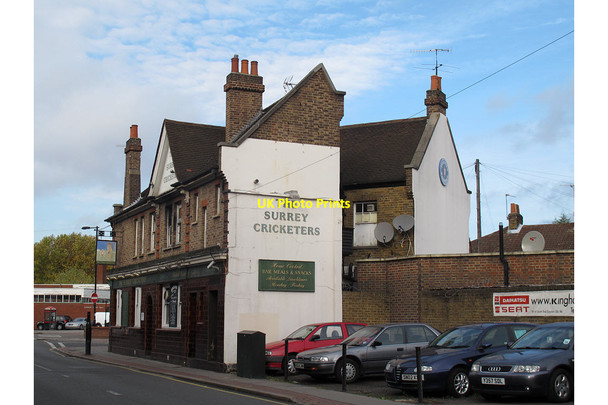 Photo 6"x4" The Surrey Cricketers Croydon\/TQ3365 c2011