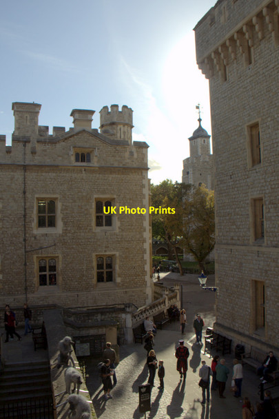 Photo 6"x4" Tower of London from the Walls London c2011