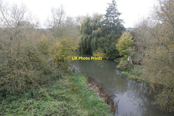 Photo 6"x4" From here to the Thames Bridge End\/SU5793 c2011