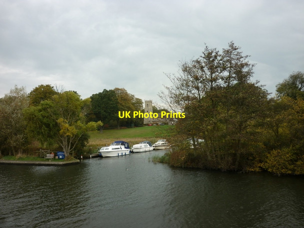 Photo 6"x4" St Benedict's Church from the River Bure Upper Street\/TG3517 c2011