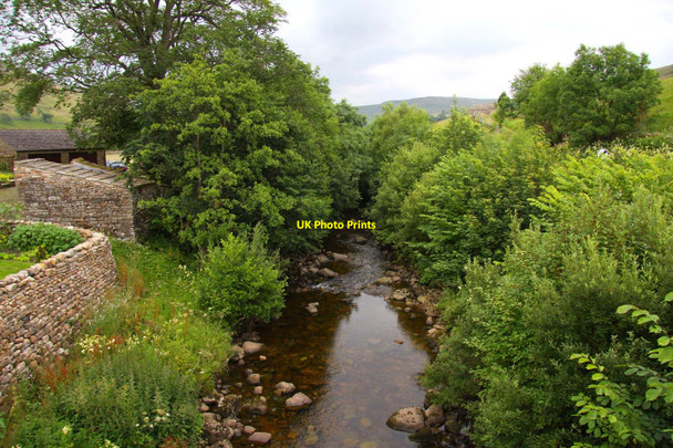 Photo 6"x4" Straw Beck from Muker Bridge Muker c2011