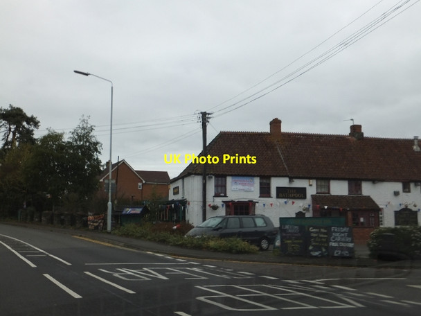 Photo 6"x4" The Bathpool Inn Taunton\/ST2324 c2011