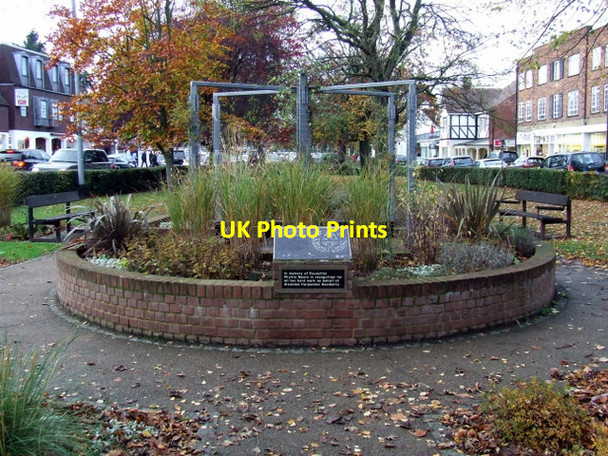 Photo 6"x4" Bowers Parade Sensory Garden Harpenden c2011