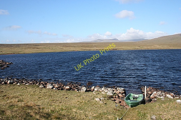 Photo 6"x4" Loch Aisir M\u00c3\u00b2r Oldshoremore c2008