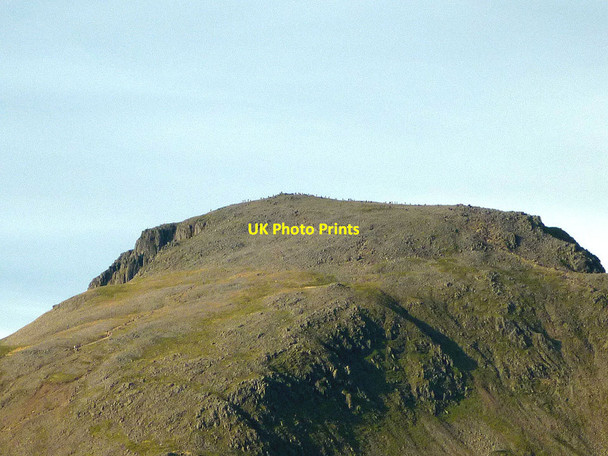 Photo 6"x4" Remembrance Sunday crowds on top of Great Gable Seathwaite\/NY2312 c2011