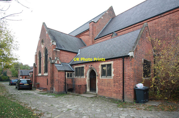 Photo 6"x4" St Thomas, Telford Avenue, Telford Park Clapham\/TQ2975 c2011