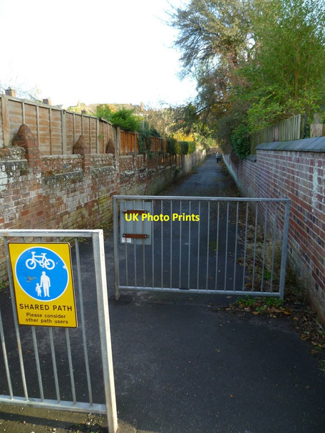 Photo 6"x4" Orange Way in Devon and Torbay (253) Exeter c2011
