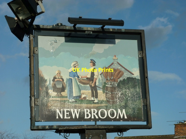 Photo 6"x4" The New Broom, a Sam Smith's public house Rotherham c2011 P1