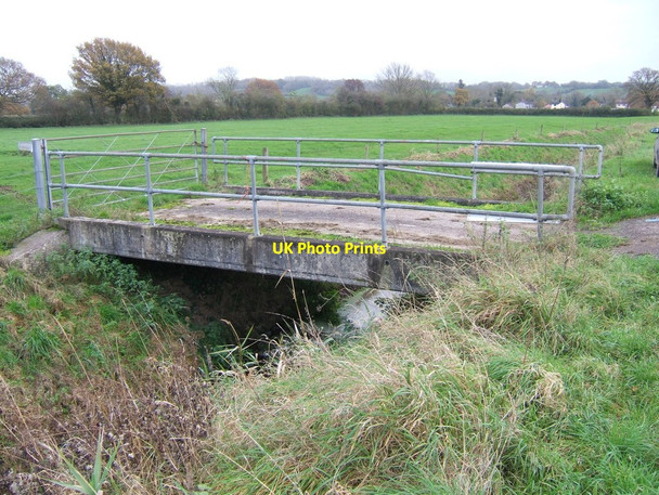 Photo 6"x4" Field bridge across a rhine Duckhole c2011