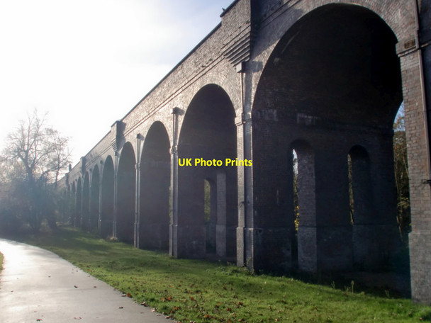 Photo 6"x4" Viaduct, Arnos Park, London N11 Friern Barnet c2011