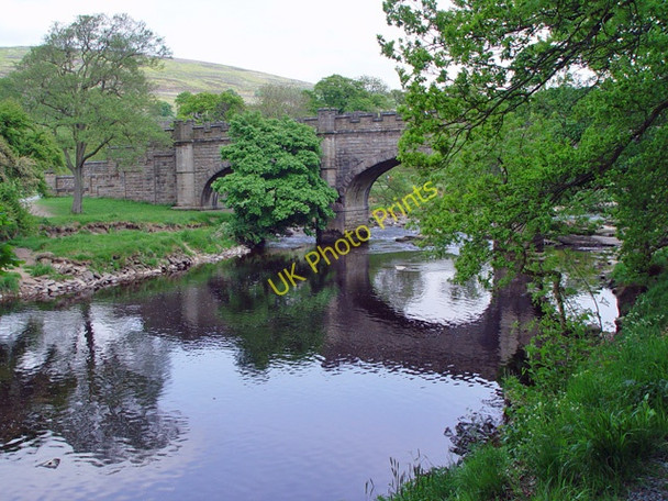 Photo 6"x4" Aqueduct over the river Wharfe Drebley c2008