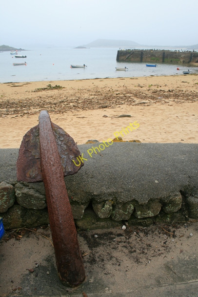 Photo 6"x4" Anchor in New Grimsby Harbour Wall New Grimsby c2008