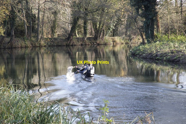 Photo 6"x4" Heading down the Kennet Woolhampton c2011