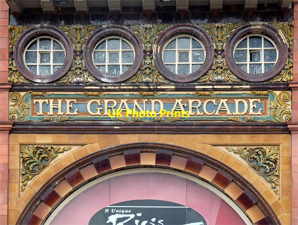 Photo 6"x4" Detail of Grand Arcade, Vicar Lane, Leeds Leeds\/SE3034 c2011