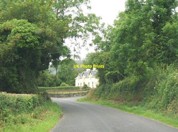 Photo 6"x4" Houses at the upper end of Glencar Lough Glencar c2011