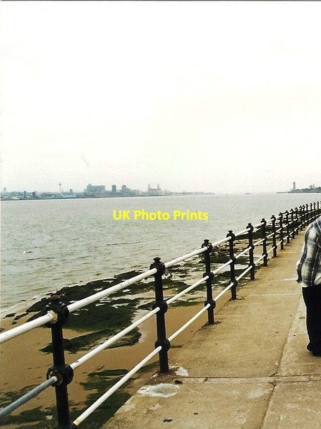 Photo 6"x4" Promenade \/ Mersey Estuary - New Brighton 1997 Bootle\/SJ3394 c1997