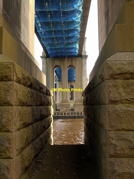 Photo 6"x4" Under the King Edward VII Bridge Newcastle upon Tyne c2011