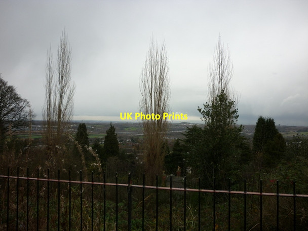Photo 6"x4" The view from The Belle Monte carpark Frodsham c2011