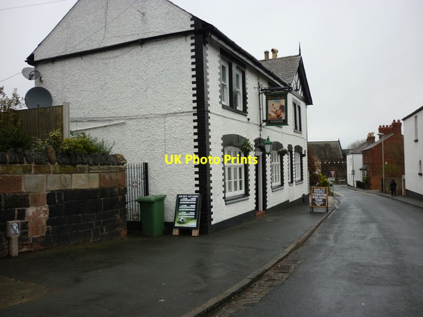 Photo 6"x4" The Bulls Head, Bellemonte Road, Frodsham Frodsham c2011