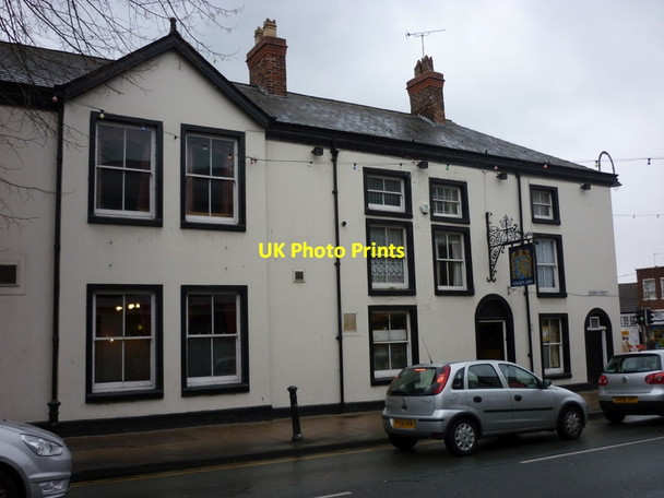 Photo 6"x4" The Golden Lion, Frodsham Frodsham c2011 P2