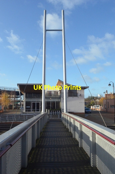 Photo 6"x4" Footbridge over the canal Leicester c2011