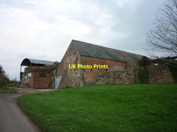 Photo 6"x4" Buildings at Hall Farm Awre c2011