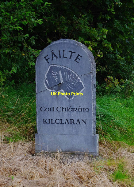 Photo 6"x4" Village welcome sign on R463 road at Kilclaren Caher\/R5690 c2011