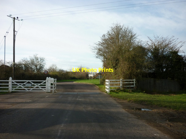 Photo 6"x4" A cattle grid on Sodbury Common Chipping Sodbury c2011
