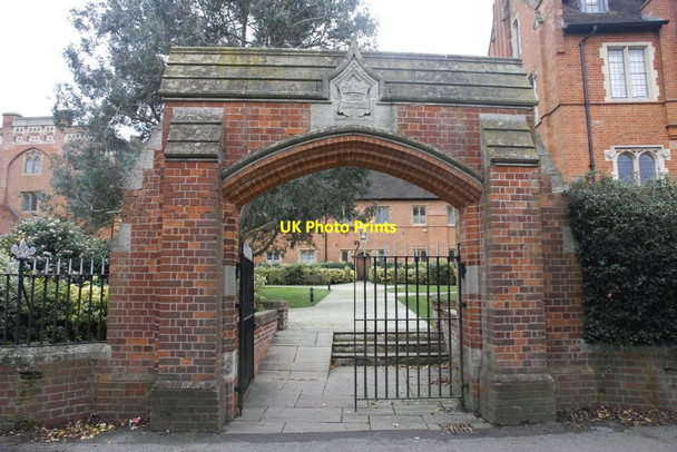 Photo 6"x4" One of the entrances Kiff Green c2011