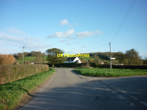 Photo 6"x4" A road junction on Nupdown Lane Hill\/ST6495 c2011