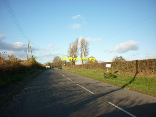 Photo 6"x4" Entering Wanswell Wanswell c2011